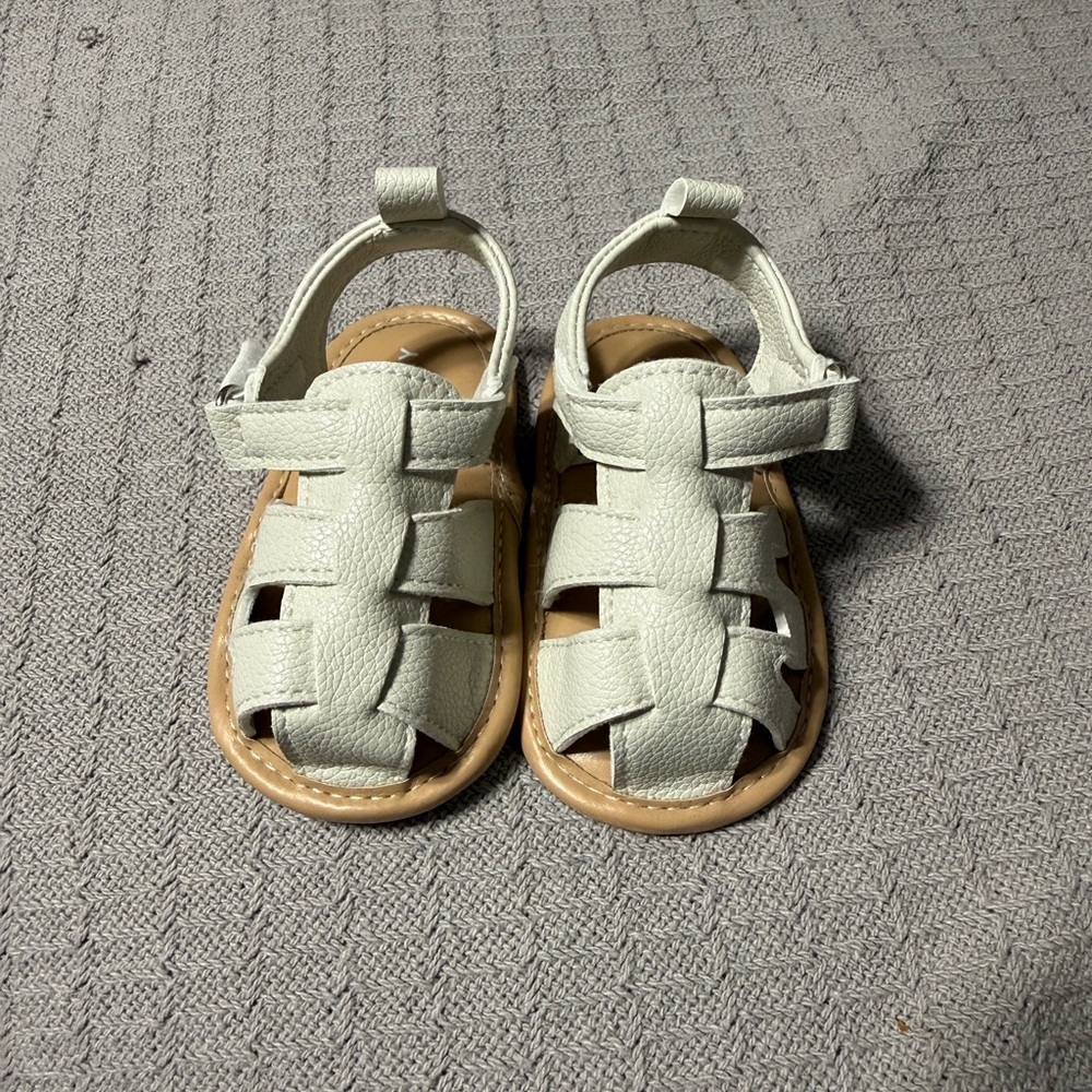 Sperry Baby Sandals size 3